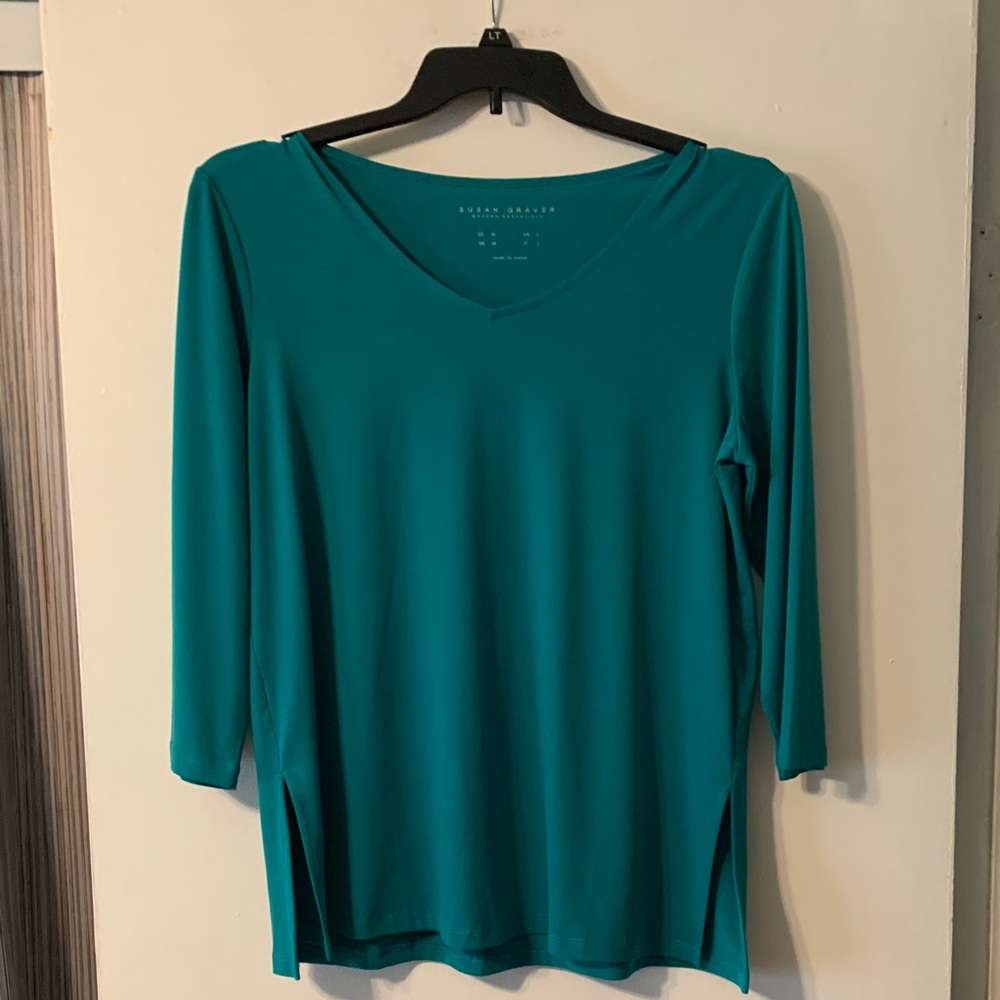 Wrinkle free cool top in “liquid knit”